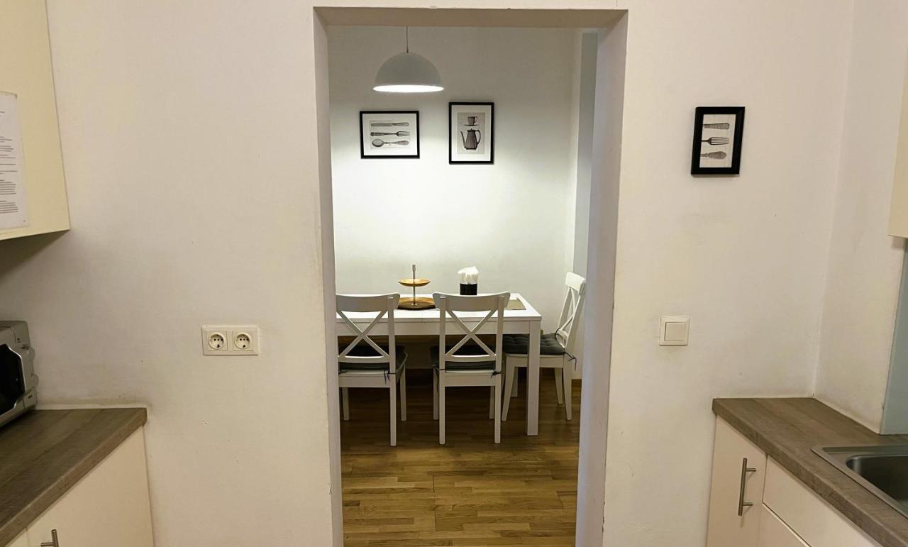 וינה Casa Nostra - Zentrale Wohnung Am Augarten מראה חיצוני תמונה